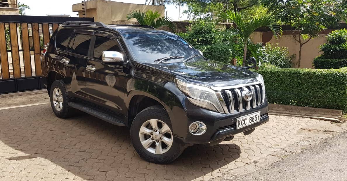 Toyota Land Cruiser Prado, black